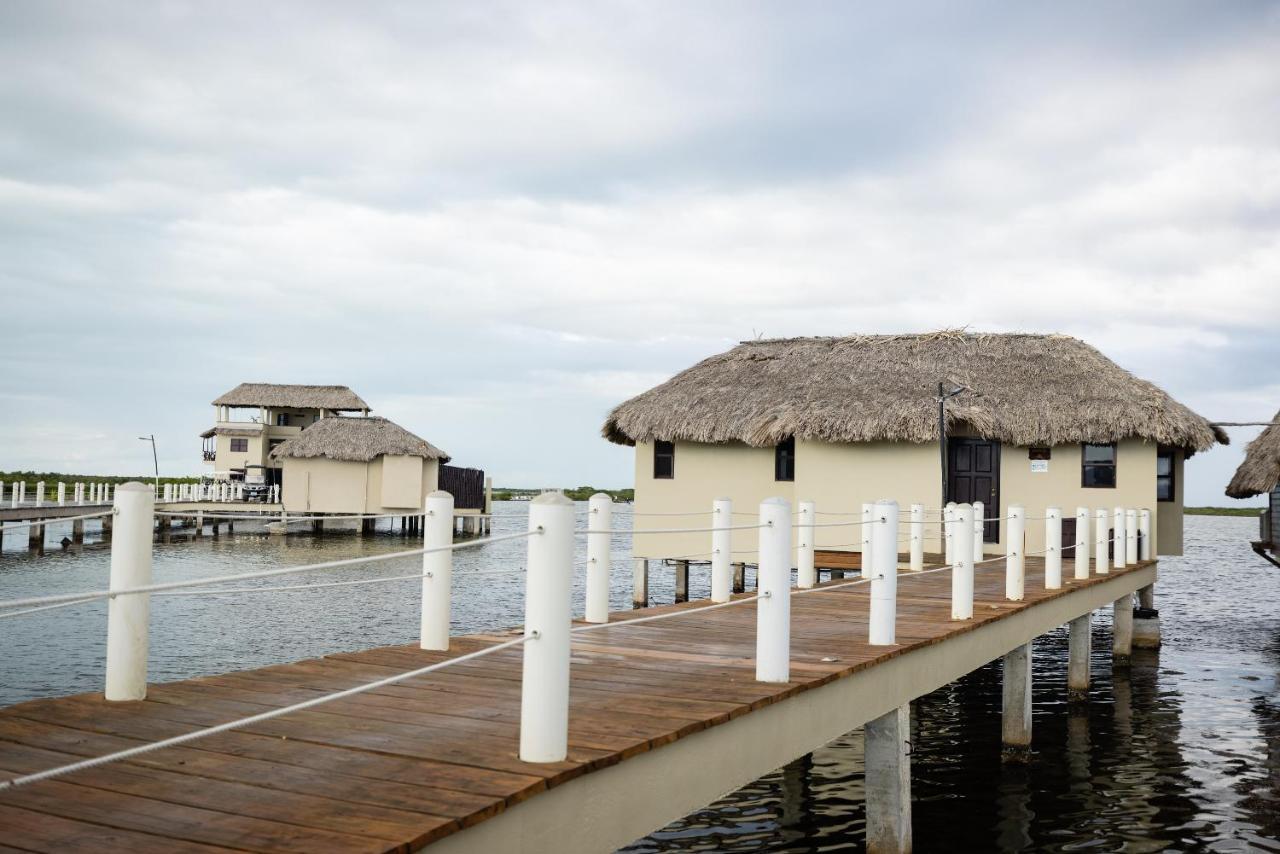 Lina Point Belize Overwater Resort サン・ペドロ エクステリア 写真