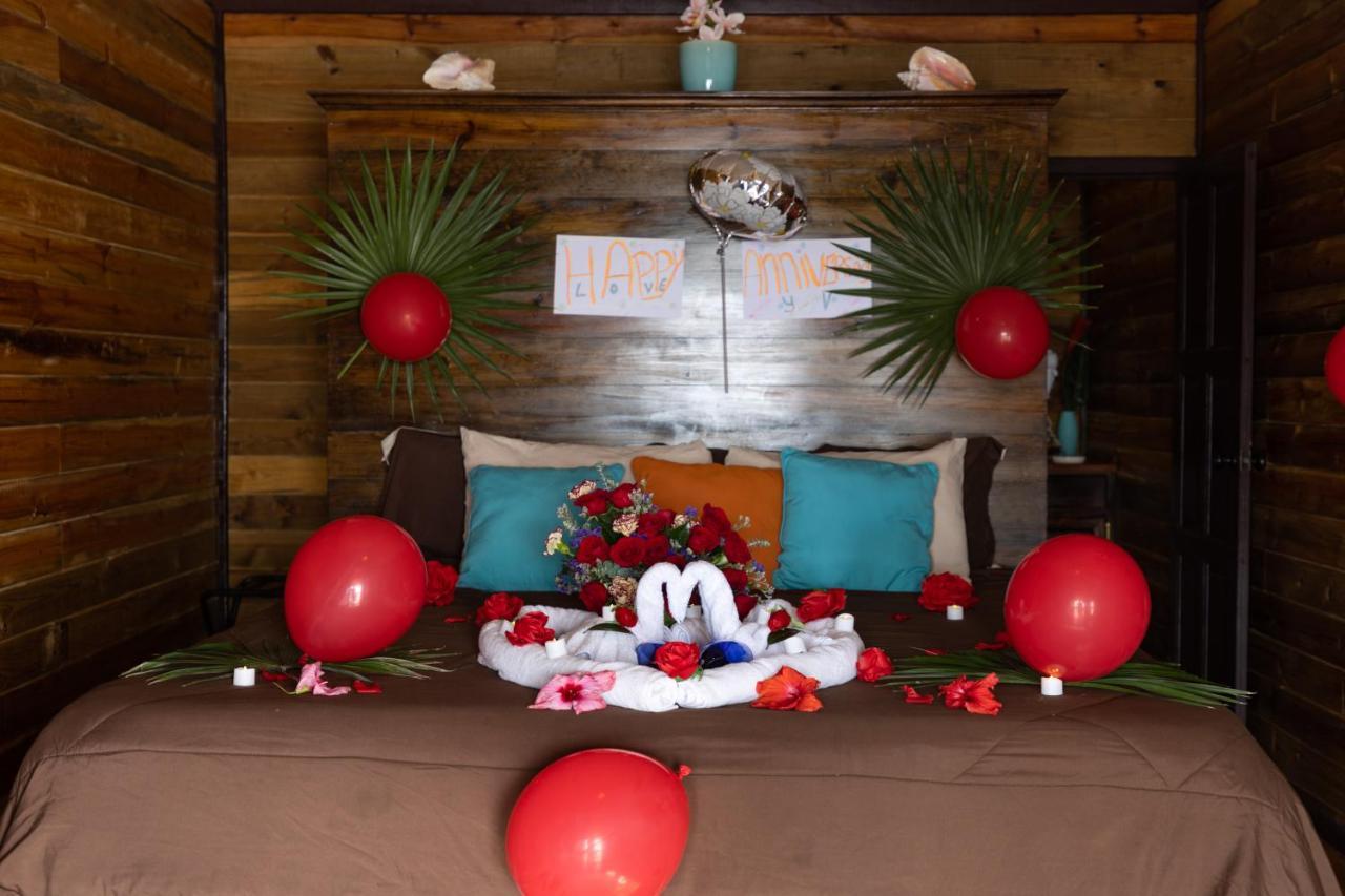 Lina Point Belize Overwater Resort サン・ペドロ エクステリア 写真