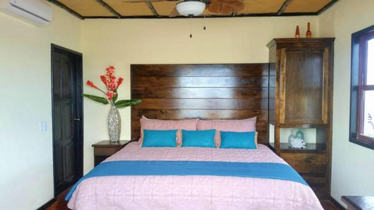 Lina Point Belize Overwater Resort サン・ペドロ エクステリア 写真
